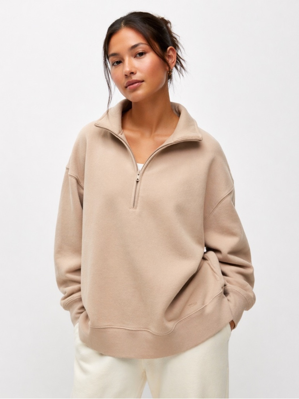 Aritzia Cozy Sweatfleece Mega boyfriend half Zip in Marcona beige - Sz L